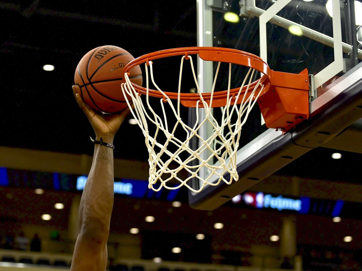 九游娱乐入口-中国男篮专注细节训练 球员态度积极进取,中国男子篮球队训练计划 第2张